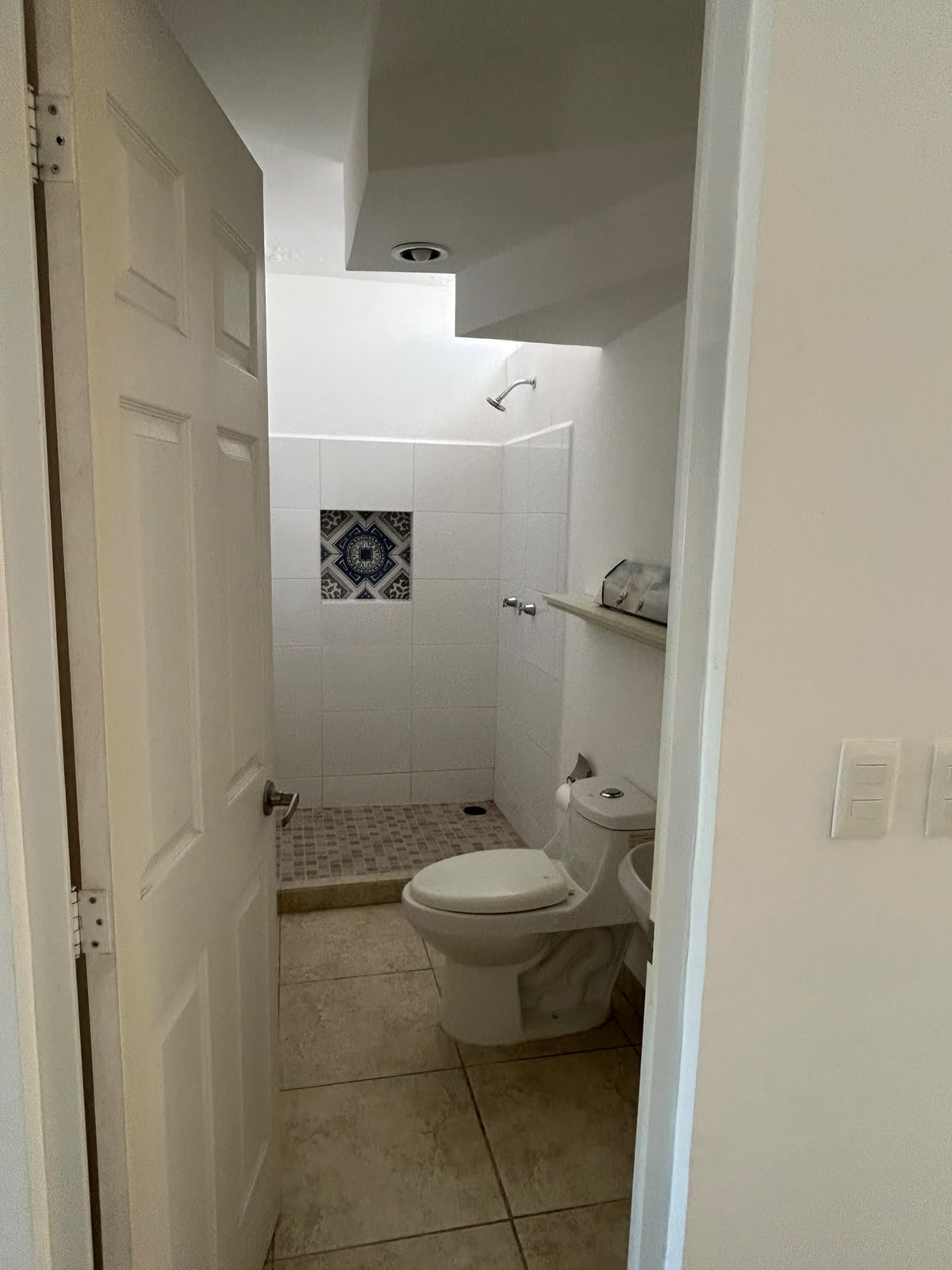 Baño completo en planta baja